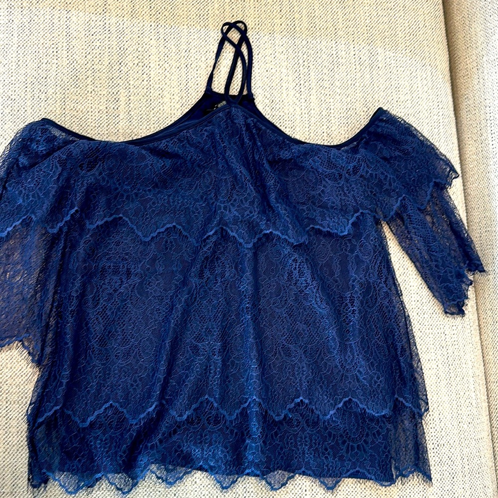 WHBM Navy blue eyelash lace off the shoulder top. Size XS